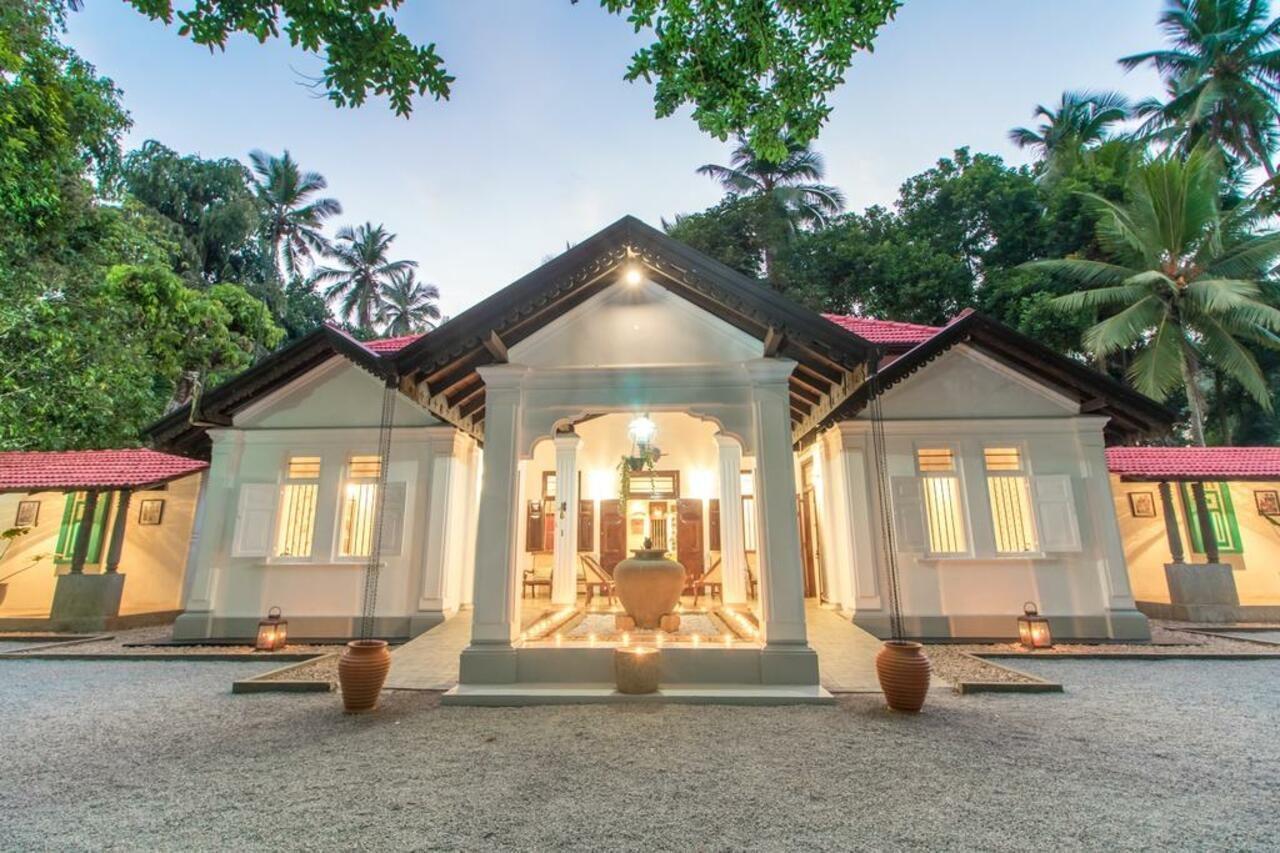 The Pineapple Villa 加姆珀哈 外观 照片